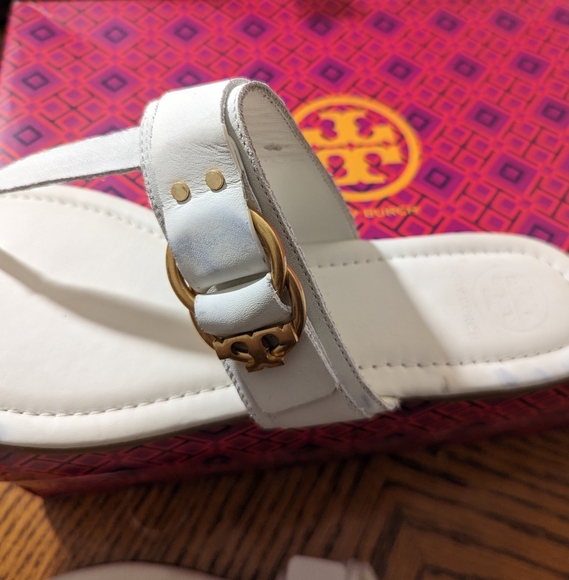 Tory Burch Marsden Sandal - Picture 14 of 16